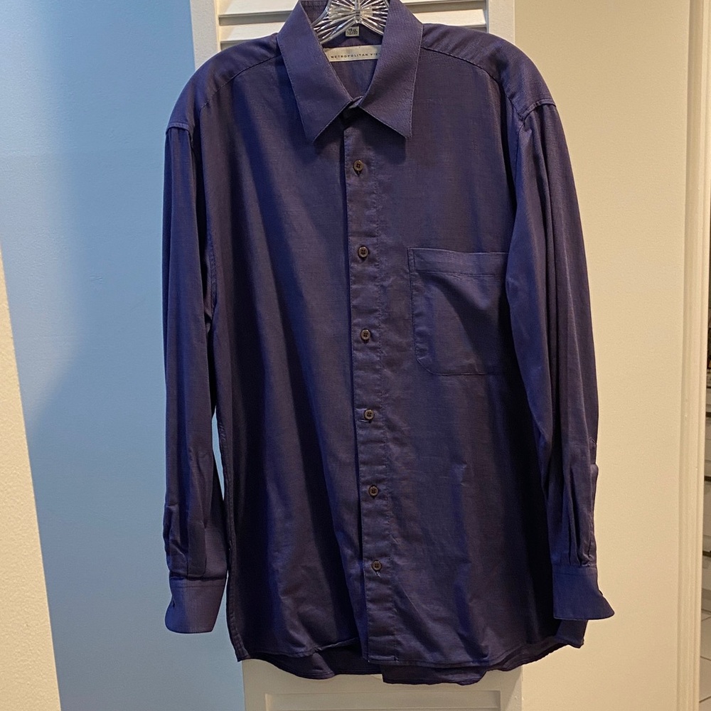 Men's Classic Metropolitan View Long-Sleeve Button-Down Shirt
